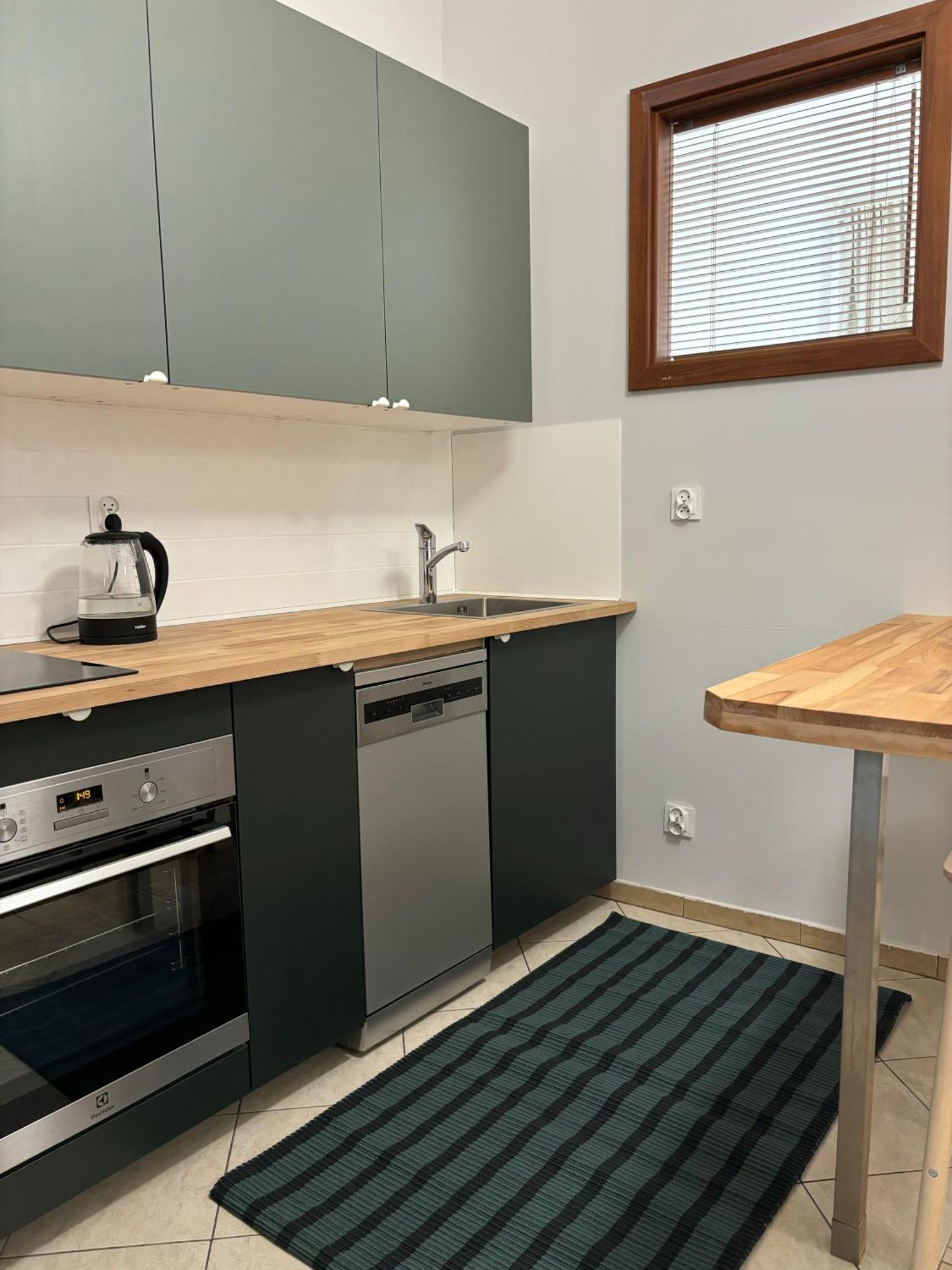 Apartament Chocimska 35 - Skwer Tarasa Szewczenki - Stary Mokotow *